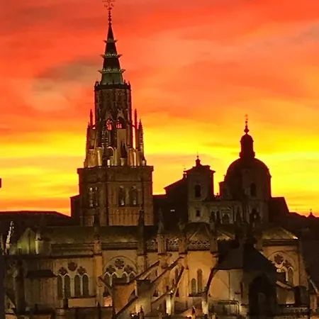 El Rinconcito Del Casco - The Little Corner Of The Old Town Апартаменты Толедо